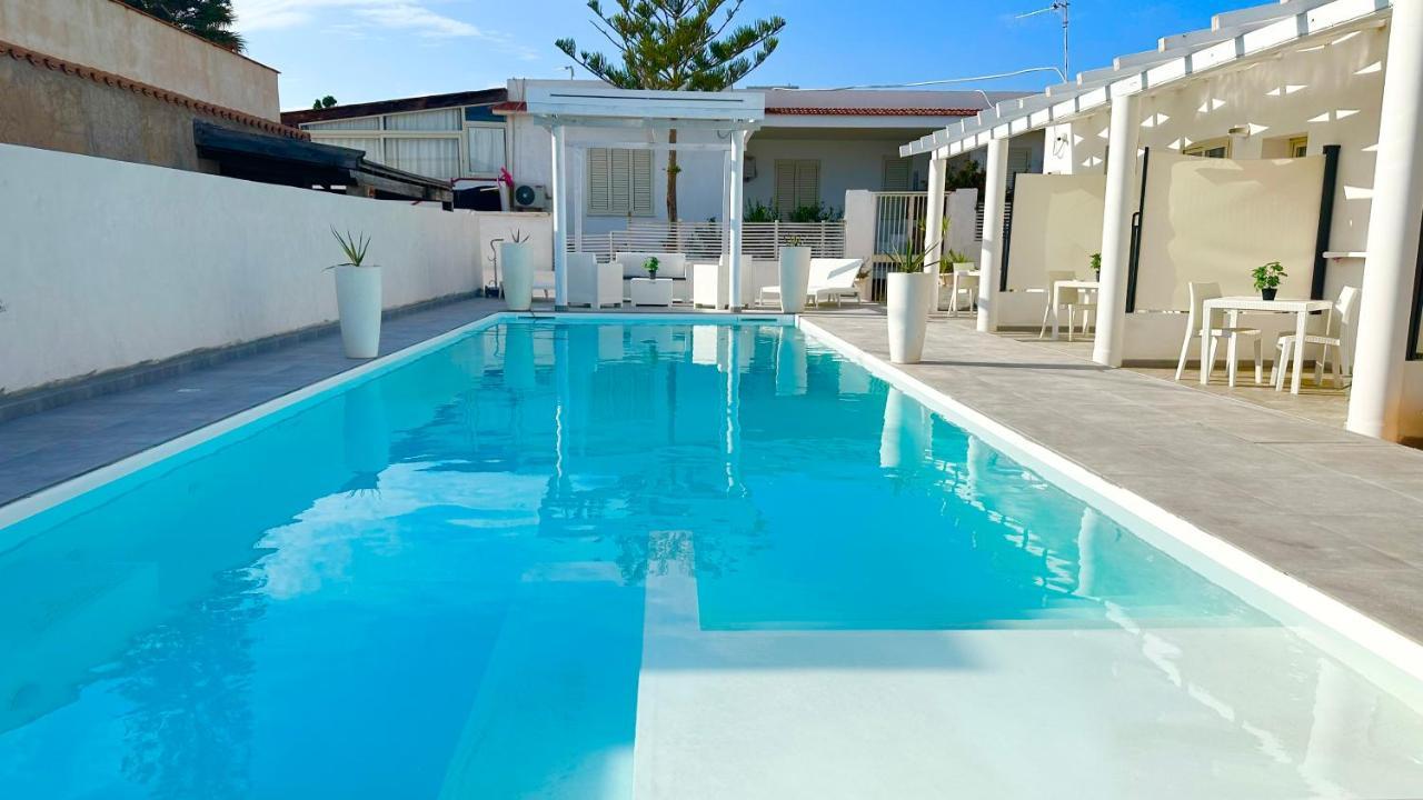 Case Vacanze "Estremo Sud" Λαμπεντούζα Εξωτερικό φωτογραφία